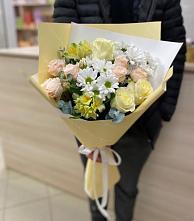 Букет цветов из:  Альстромерии, Розы и Хризантемы в Юрино