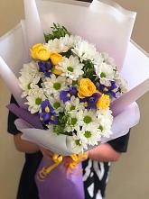Букет цветов из:  Ирисы, Хризантемы и Розы #REPLACE_PRED# Юрино